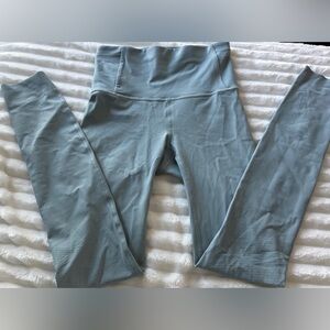 Lululemon Zoned In Leggings 27” *Envelope Pocket Blue Cast Size 4